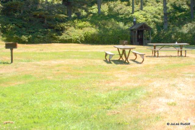 picnic area at Libbey Beach